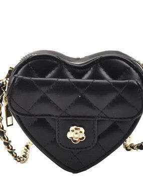 Quilted Black Heart Crossbody mini bag with Gold Chain